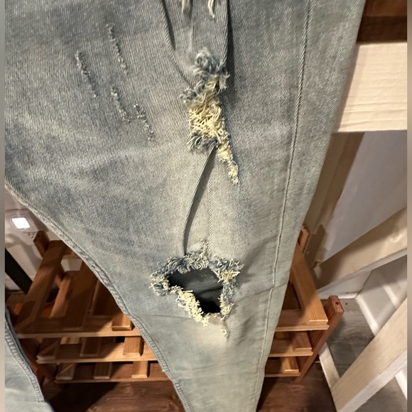 STAMPD Ripped Jeans RRM01 - Picture 13 of 16